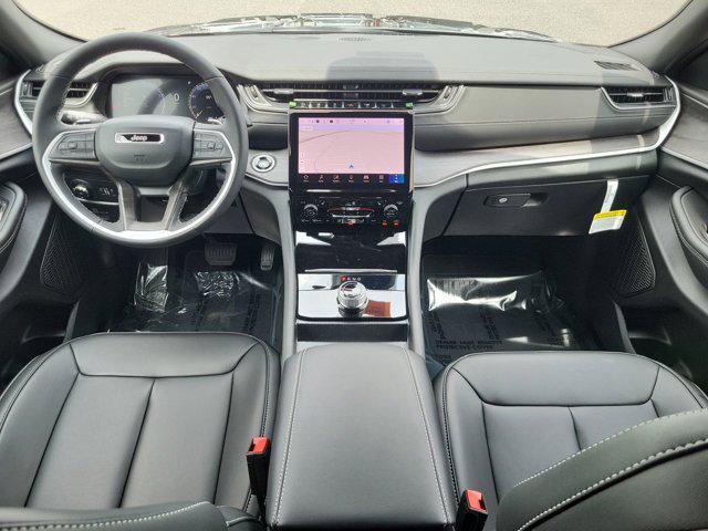 new 2025 Jeep Grand Cherokee L car, priced at $41,719