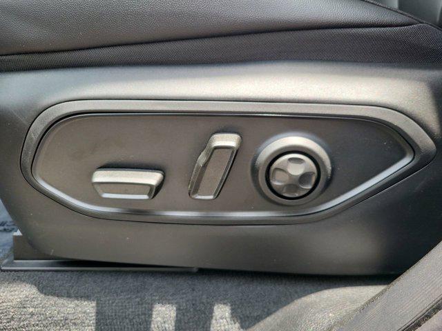 new 2025 Jeep Grand Cherokee L car, priced at $41,719
