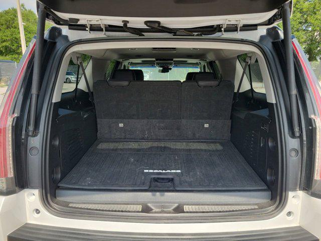 used 2018 Cadillac Escalade ESV car, priced at $31,383