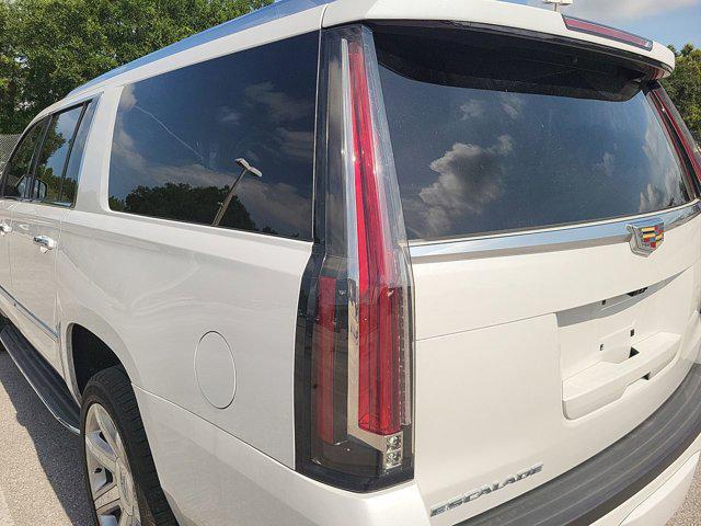 used 2018 Cadillac Escalade ESV car, priced at $31,383