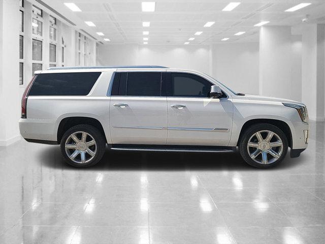 used 2018 Cadillac Escalade ESV car, priced at $31,383