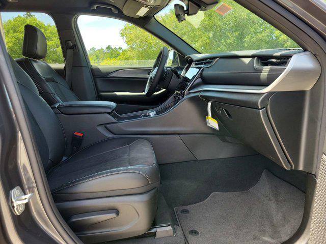 used 2024 Jeep Grand Cherokee car, priced at $32,931