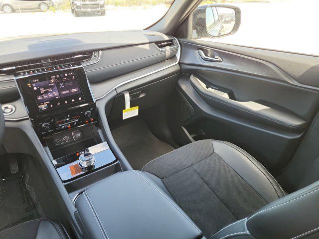 used 2024 Jeep Grand Cherokee car, priced at $32,931