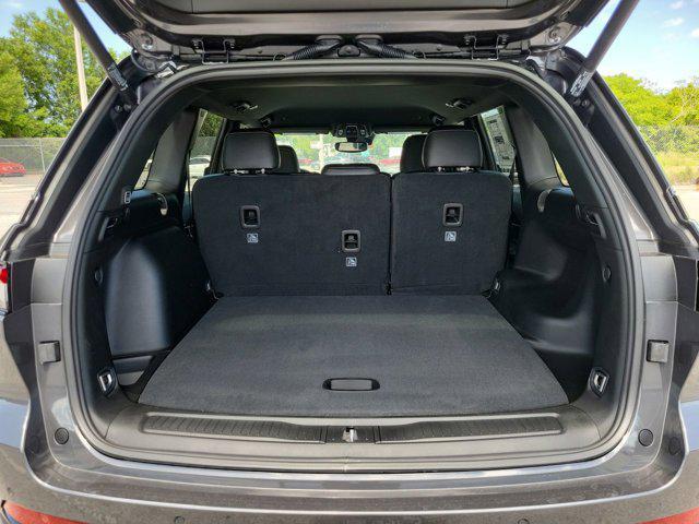 used 2024 Jeep Grand Cherokee car, priced at $32,931