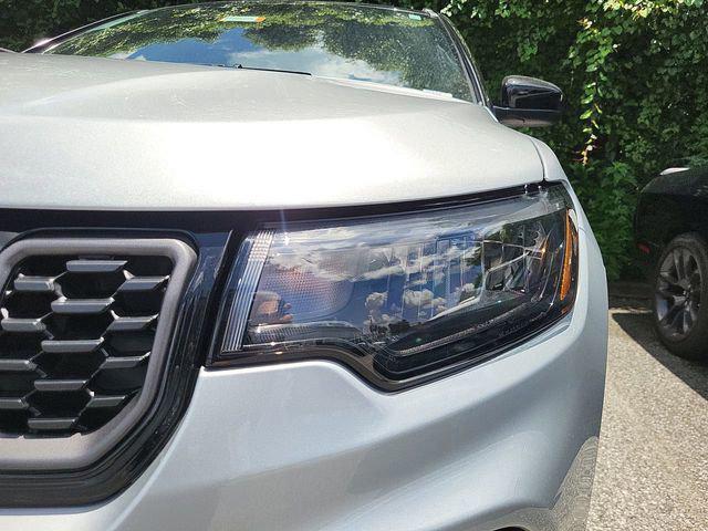 new 2024 Jeep Compass car, priced at $33,212