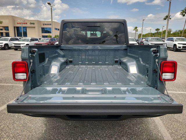 new 2025 Jeep Gladiator car, priced at $37,862