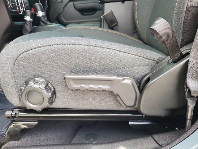 new 2025 Jeep Gladiator car, priced at $37,862