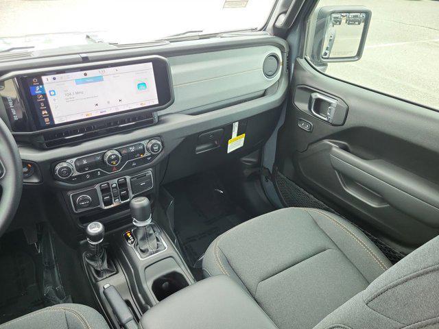 new 2025 Jeep Gladiator car, priced at $37,862