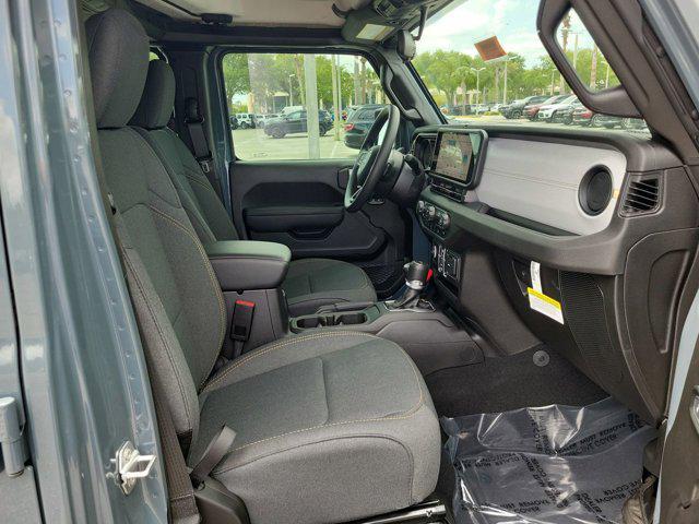 new 2025 Jeep Gladiator car, priced at $37,862