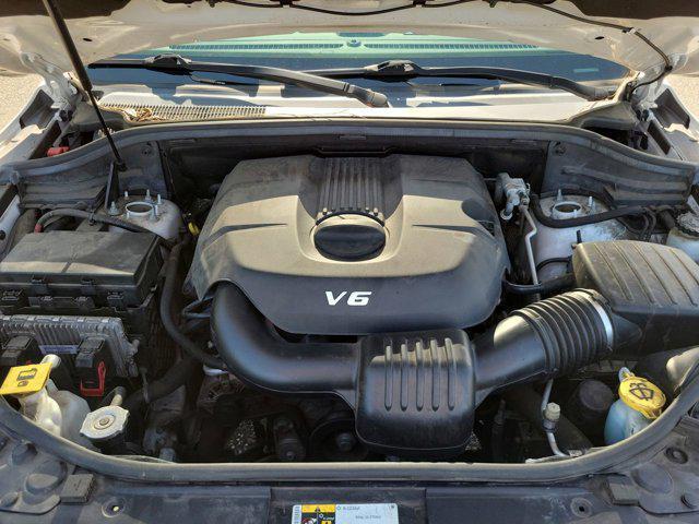 used 2015 Jeep Grand Cherokee car, priced at $10,994