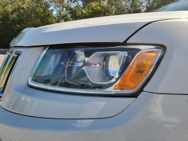 used 2015 Jeep Grand Cherokee car, priced at $10,994