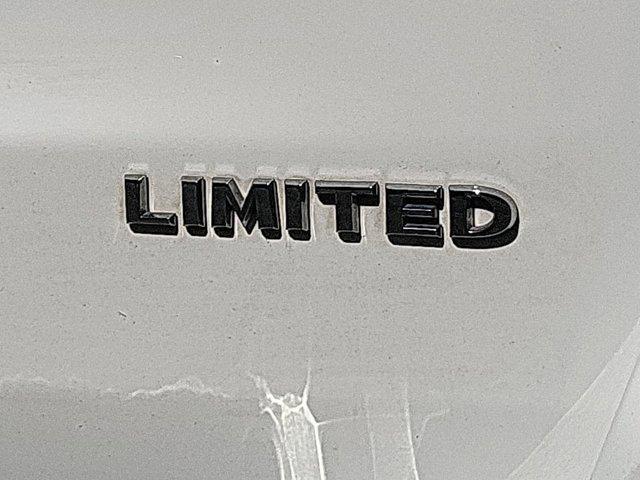 used 2015 Jeep Grand Cherokee car, priced at $10,994