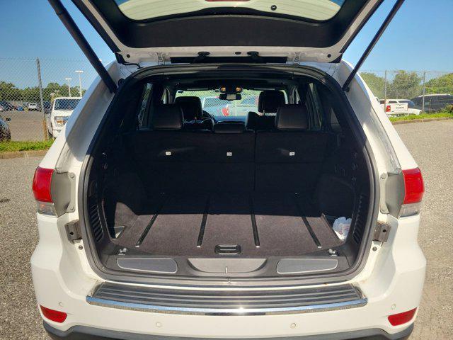 used 2015 Jeep Grand Cherokee car, priced at $10,994