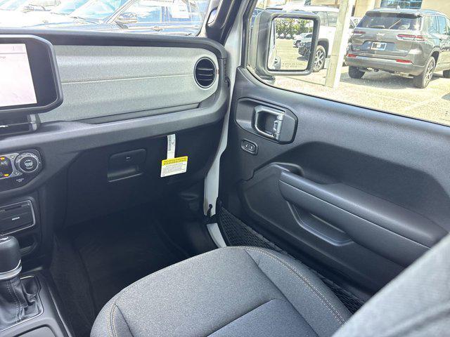 new 2025 Jeep Wrangler car, priced at $38,933