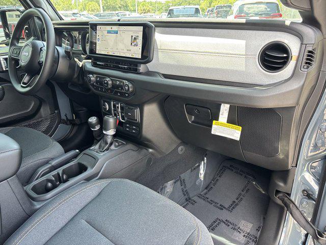 new 2025 Jeep Gladiator car, priced at $42,262