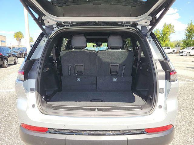 new 2025 Jeep Grand Cherokee L car, priced at $38,275