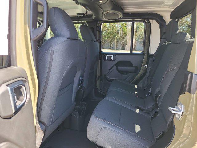 new 2025 Jeep Gladiator car, priced at $53,369