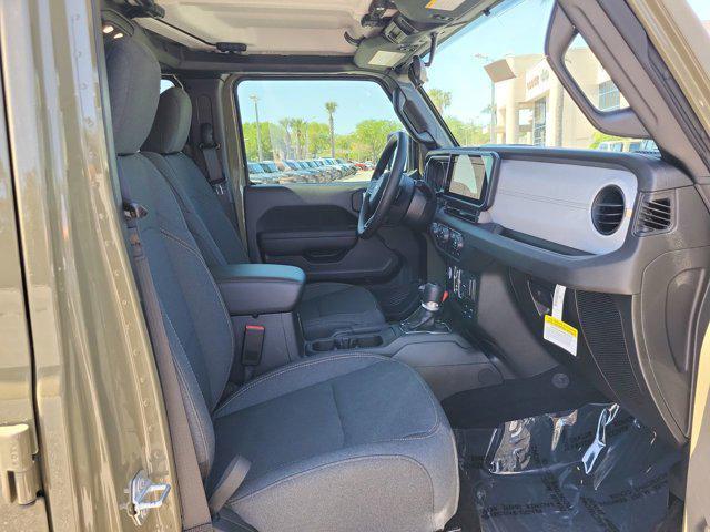 new 2025 Jeep Gladiator car, priced at $53,369