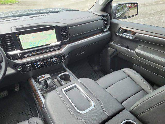 used 2022 GMC Sierra 1500 car, priced at $41,668