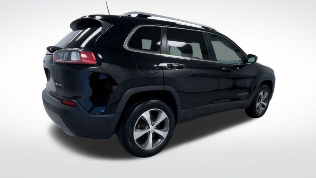 used 2021 Jeep Cherokee car, priced at $16,863