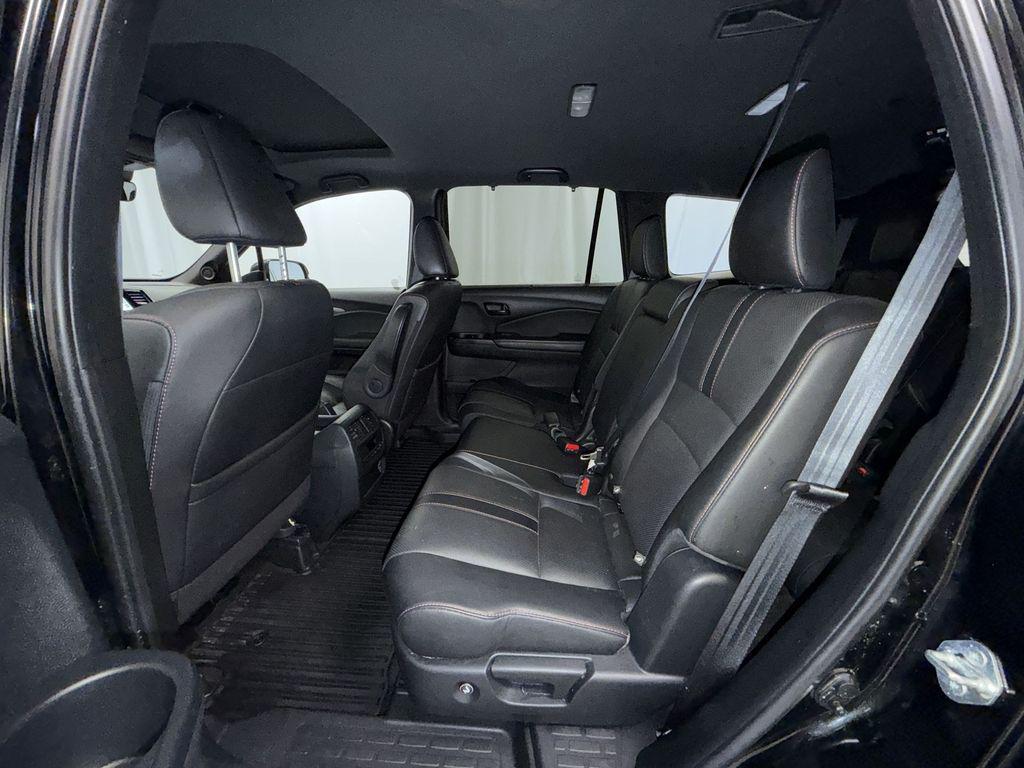 used 2022 Honda Pilot car, priced at $30,023