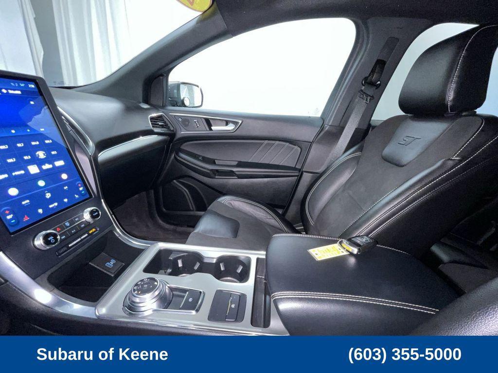 used 2023 Ford Edge car, priced at $32,539