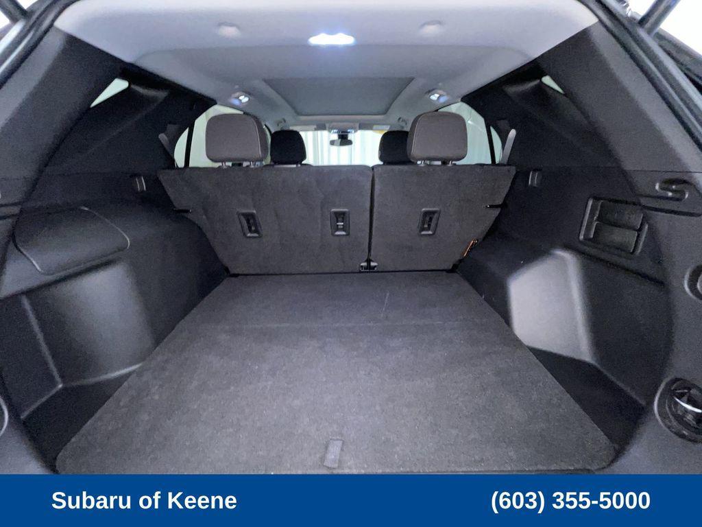 used 2022 Chevrolet Equinox car, priced at $22,880