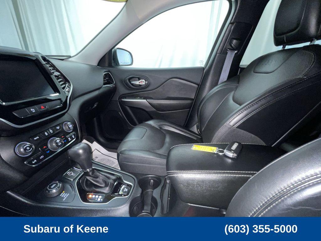 used 2019 Jeep Cherokee car, priced at $16,554