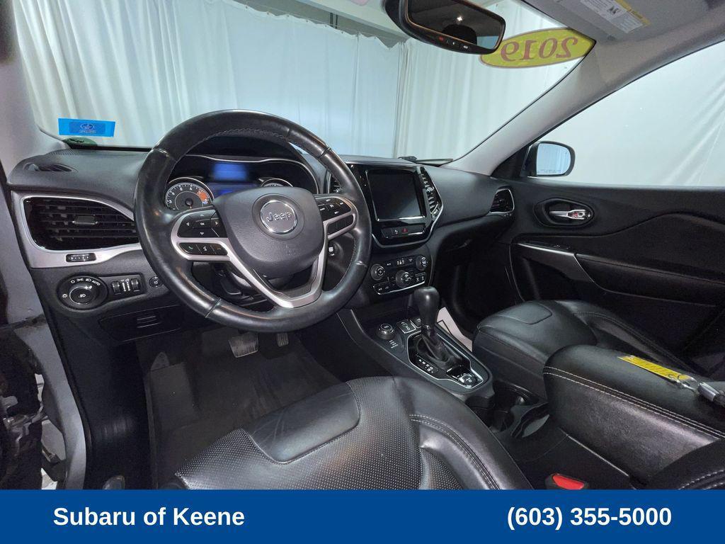 used 2019 Jeep Cherokee car, priced at $16,554