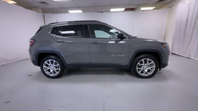 used 2023 Jeep Compass car, priced at $27,817