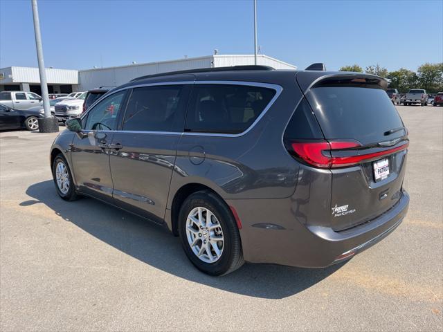 used 2022 Chrysler Pacifica car, priced at $25,000