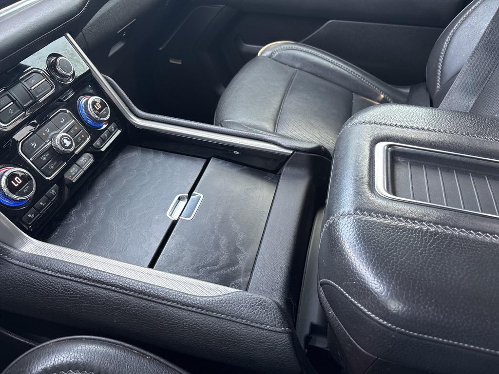 used 2021 GMC Yukon car, priced at $43,626