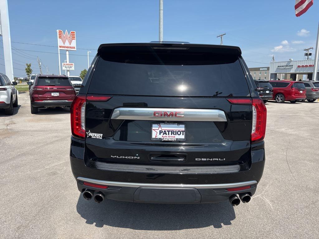 used 2021 GMC Yukon car, priced at $43,626