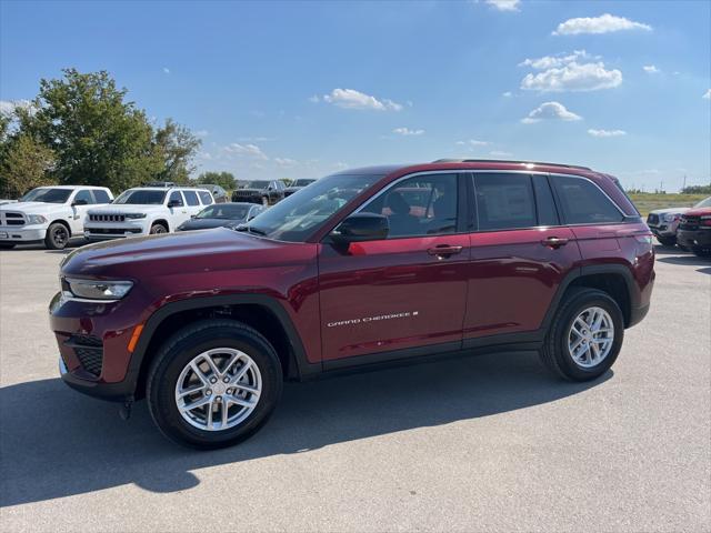 new 2024 Jeep Grand Cherokee car, priced at $35,470