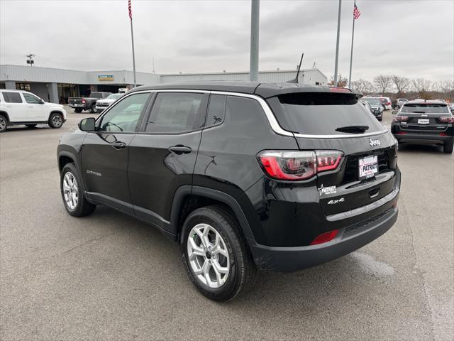 new 2025 Jeep Compass car, priced at $25,590