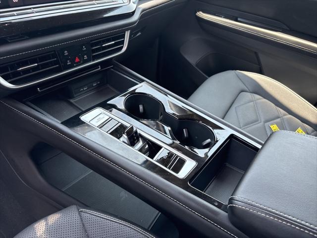used 2024 Volkswagen Atlas car, priced at $30,000