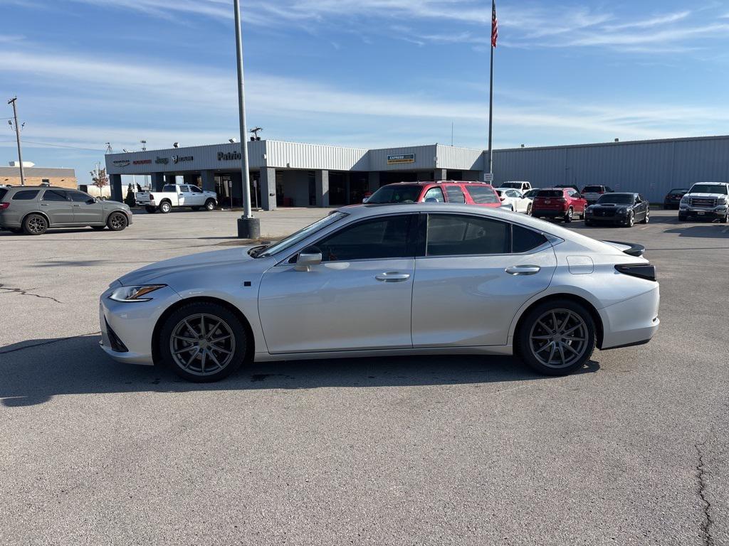 used 2020 Lexus ES 350 car, priced at $23,226