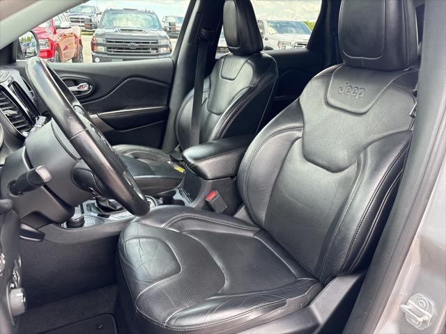 used 2019 Jeep Cherokee car, priced at $18,023