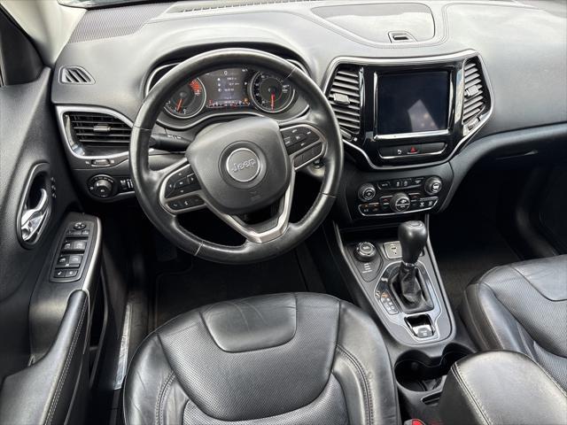 used 2019 Jeep Cherokee car, priced at $18,023