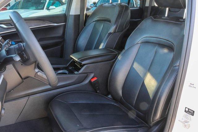 used 2023 Jeep Grand Cherokee car, priced at $30,888