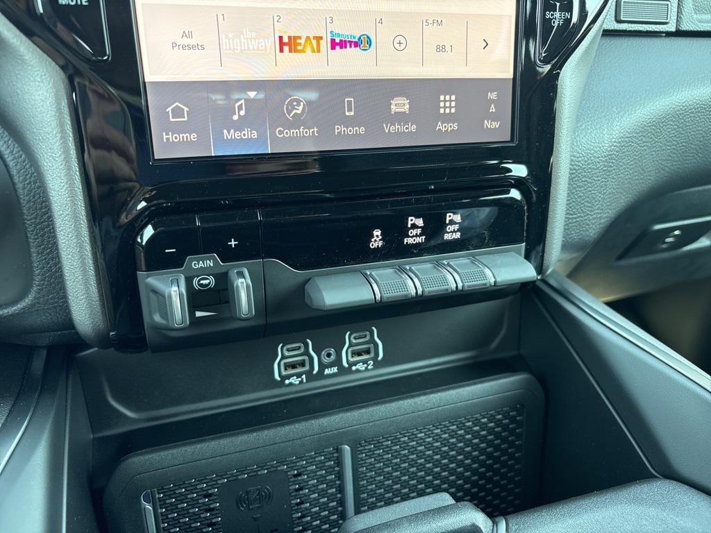 new 2025 Ram 1500 car, priced at $47,280
