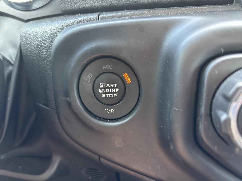 used 2023 Jeep Gladiator car, priced at $33,000