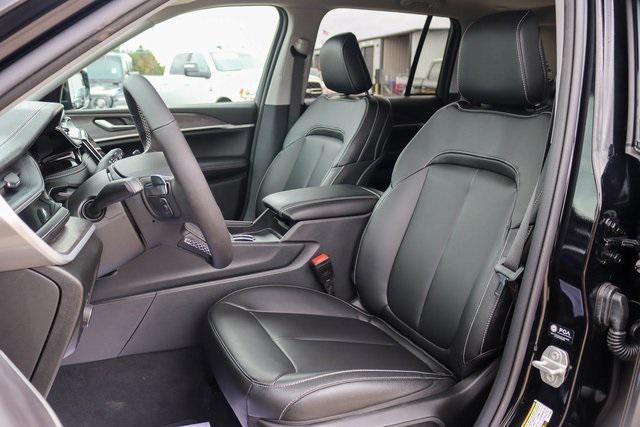 new 2024 Jeep Grand Cherokee 4xe car, priced at $45,872