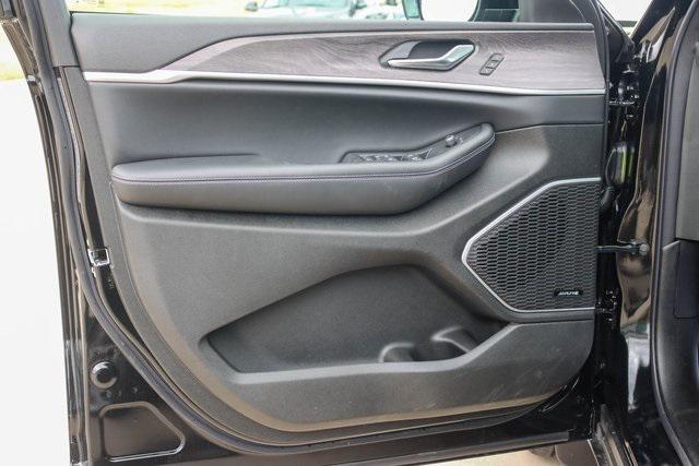 new 2024 Jeep Grand Cherokee 4xe car, priced at $45,872