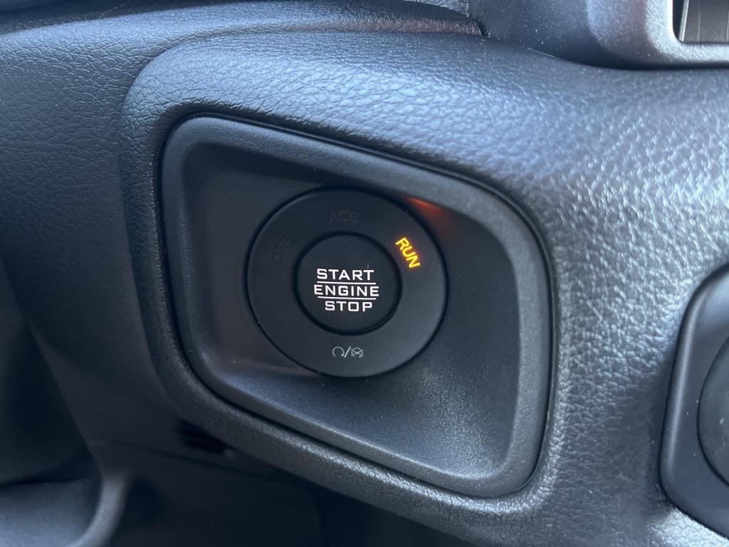 new 2025 Jeep Wrangler car, priced at $38,160