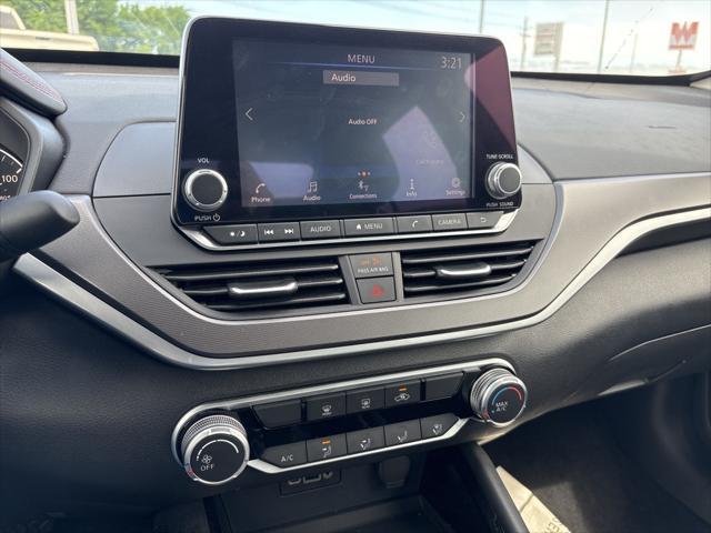 used 2025 Nissan Altima car, priced at $25,800