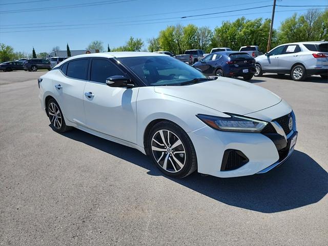 used 2021 Nissan Maxima car, priced at $25,000
