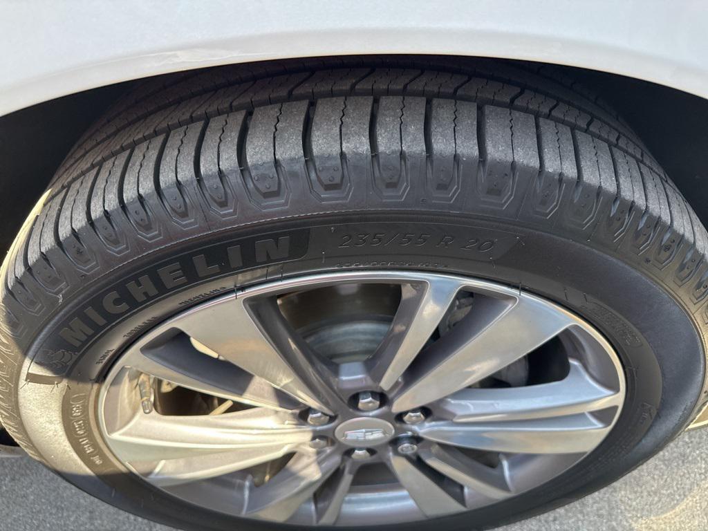 used 2020 Cadillac XT6 car, priced at $30,159