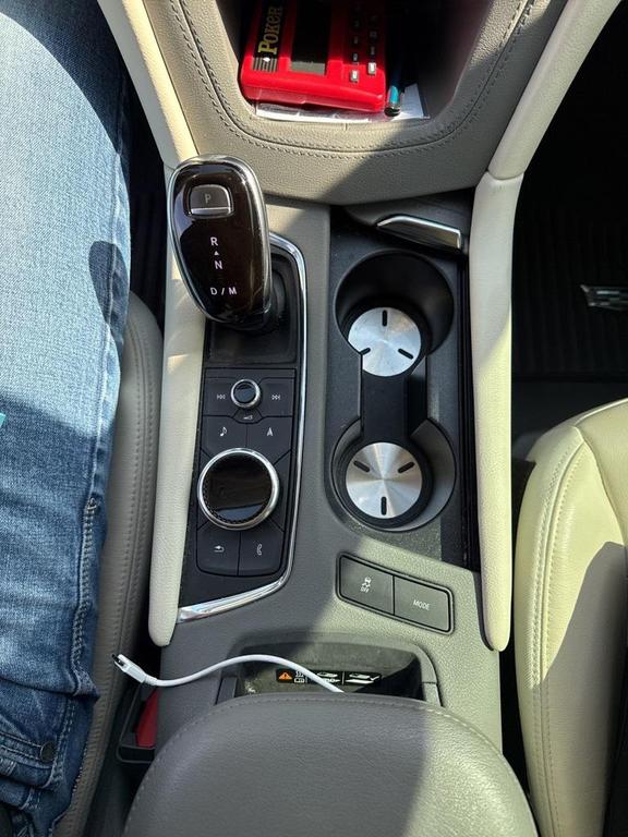 used 2020 Cadillac XT6 car, priced at $30,159