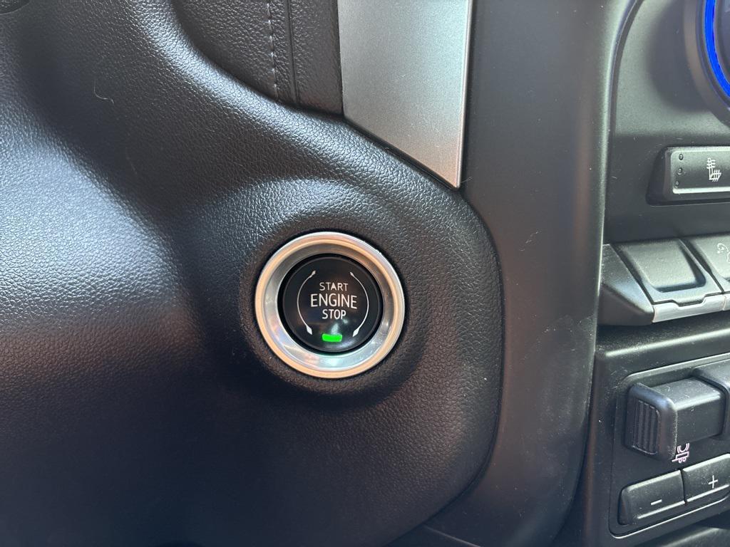 used 2021 Chevrolet Silverado 1500 car, priced at $33,333